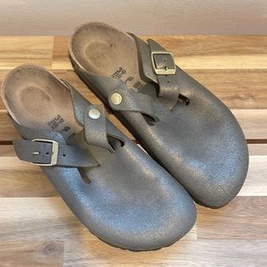 Bronzer metallic Birkenstock bostons size 39